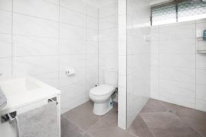 Ground Floor Easy Unit Close to City 4