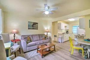 Winchester Bay Apt Near Dunes and State Parks! - 库斯贝