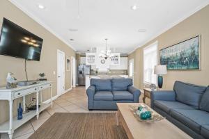 Summer Towne by Panhandle Getaways