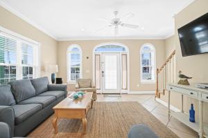 Summer Towne by Panhandle Getaways