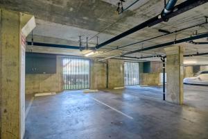 Oceanfront Views, Heated Pool, Hot Tubs, Parking