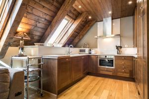 Nuevo Artic by Totiaran