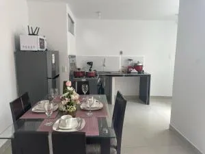Acogedor Apartamento en el Centro Histórico Trujillo - 3er Piso - Santo Tomás