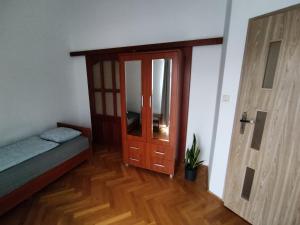 Classic Apartament Metro Kabaty