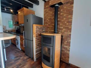 Appartements Grand appartement avec poele, 2 chambres et dortoir pres du village - FR-1-515-147 : photos des chambres