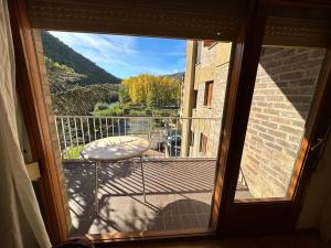 Apartament Rialp amb vistes al riu Noguera Pallaresa