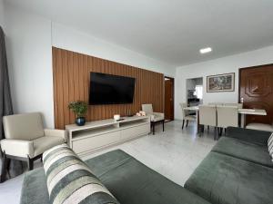 PA01- 3 Quartos| 30m Mar| Centro| Garagem