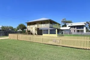 Billys Beach House Elliott Heads - 巴加拉