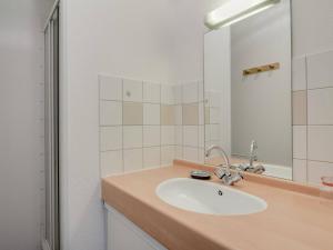 Appartements Appartement Esquieze-Sere, 3 pieces, 6 personnes - FR-1-402-93 : photos des chambres