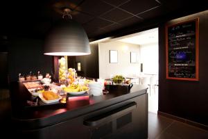 Hotels Campanile Paris Ouest - Gennevilliers Port : photos des chambres