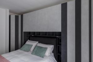 La Suite al Vaticano 2