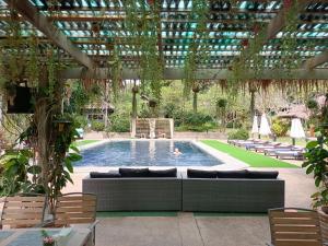 Lets Hyde Pattaya Resort & Villas - Pool Cabanas