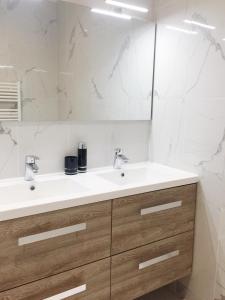 New Apartment in the Heart of Le Marais