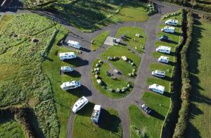 The Getaway - The Buzzard - Luxury Family Glamping Cabin