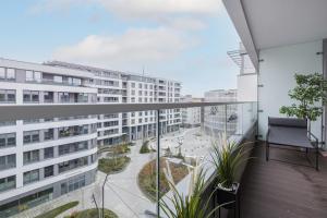 Gdynia Plac Unii Śródmieście Apartment by Noclegi Renters