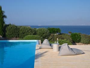 VILLA EKAVI FILIZI - Seaside Residence just outside of Naousa