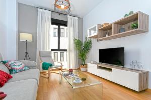 -MalagaSunApts- Central FreeParking RooftopPool