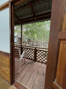 Api-api Eco Chalet
