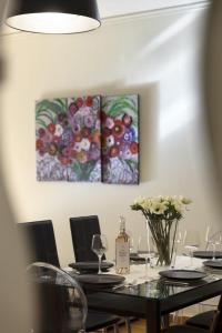 3BR Prime APT a breath away from the Acropolis!