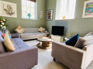 Sally Hall Large central Portland home