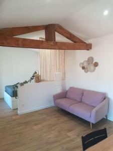 Appartements * Studio Cosy - Vue Cathedrale * Wifi * : photos des chambres