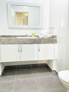 Superbe Appartement avec Piscine - 5 min de la Plage à Imi Ouaddar