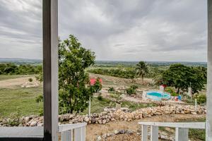 Gavra Cabana at Bella Vue Estate