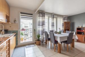 Appartements Le Colibri - 3 chambres et balcon : photos des chambres