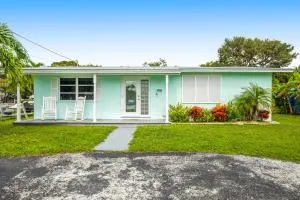 Sea Salt Harbor - Marathon Airport