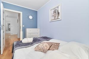 Family Apartment Szewska Market Square by Renters