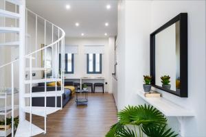 AvantiStays Clavel, la terraza te conquistará