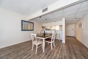 Edgewater Tower I 904