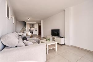 WELCS DUPLEX 026 EMP frente al canal y vistas