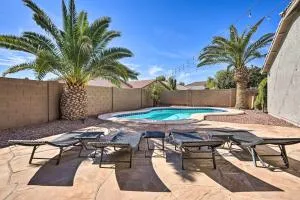 Avondale Home with Pool, 5 Mi to State Farm Stadium! - 埃文代尔