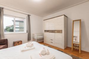 Cosy Apartment with Veranda in Gaia - 1E