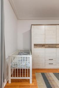 Cosy Apartment with Veranda in Gaia - 1E