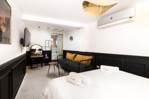 The Bold Signature 1BDR Studio Cairos Downtown 21B