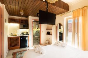 Marrakesh 1BDR w Jacuzzi Terrace Downtown Cairo