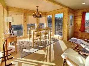 Kokas Panda House - Alton