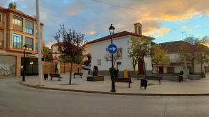 Amplio Apartamento Familiar de 3 Dormitorios en La Zubia Granada a un Paso de la Alhambra y Sierra Nevada