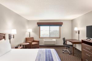 Executive King Room - Non-Smoking room in AmericInn by Wyndham Sauk Centre