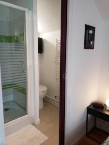 Appartements Logement central, calme, proche chateau et INSEAD : photos des chambres