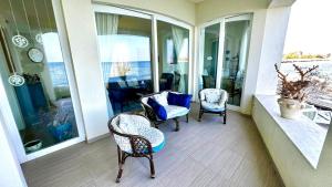 Casa Alba Serena By The Sea