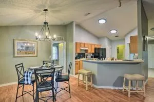 Deltona Retreat with Yard and Grill Pets Welcome! - Cassadaga