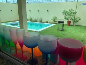 Casa 3 Suites COM Piscina Privativa - ao lado de Vilas do Atlântico!