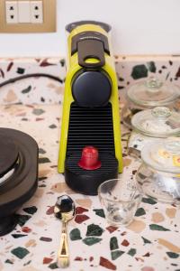 The Red-Hot Retro Studio Cairos Downtown