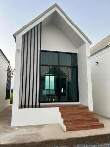 เดอนาปัว วิลล่า