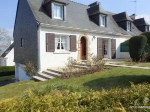 Maison calme avec jardin clos, proche plage Cap Coz, 5 chambres, garage - Fouesnant - FR-1-481-68 - 富埃南