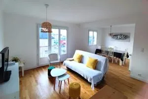 Appartement 76m2 lumineux centre ville garage privé 3ieme étage sans ascenseur - La Chapelle-Janson
