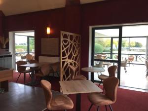 Hotels Le Pavillon de Rouen : photos des chambres